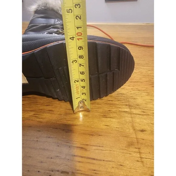 GUESS Women’s Hadley Tall Winter Boots Size 8M Olive Green Faux Fur Snow EUC - Picture 11 of 13